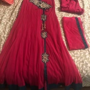 Gorgeous Indian/ Pakistani Anarkali Suit.